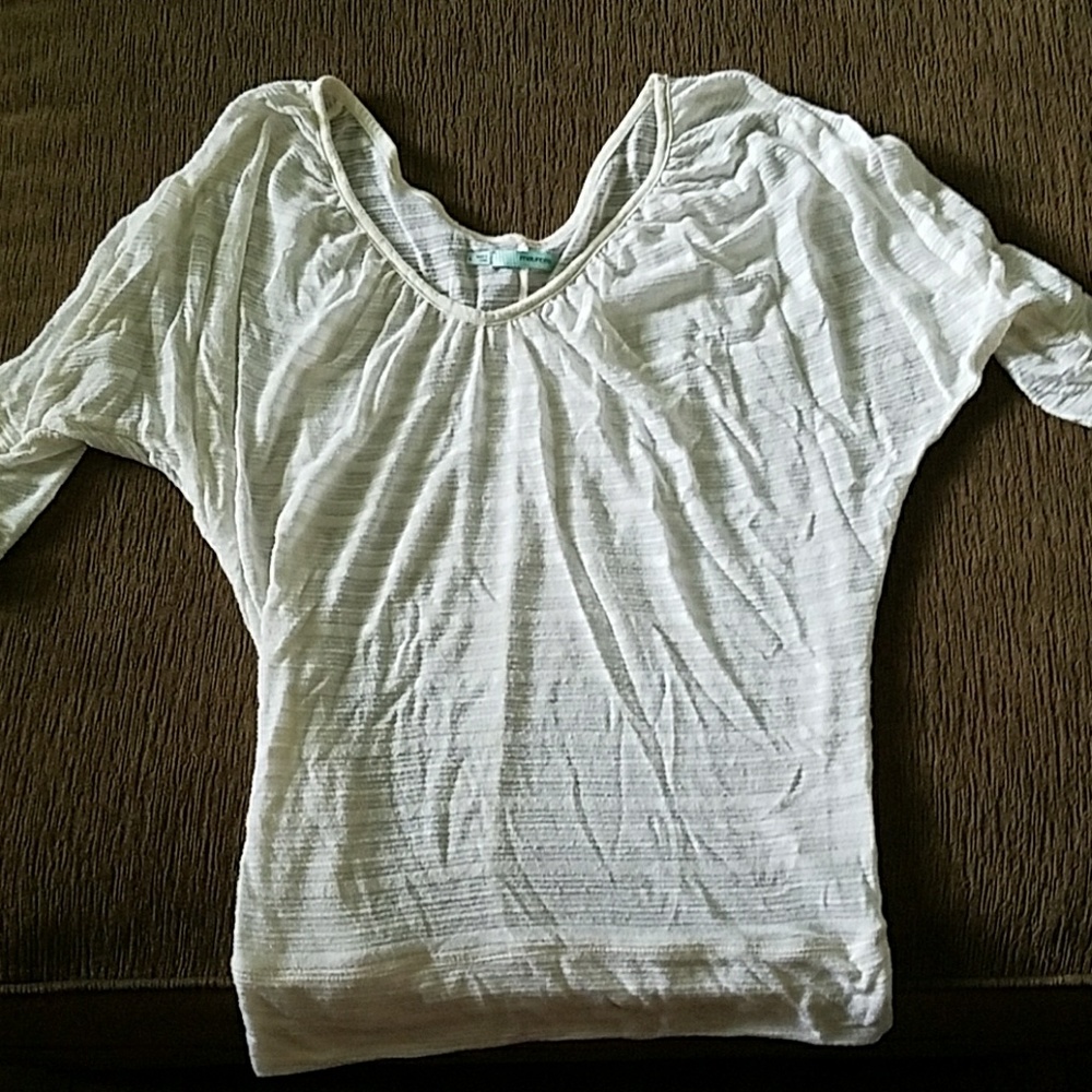 3/4 length shirt